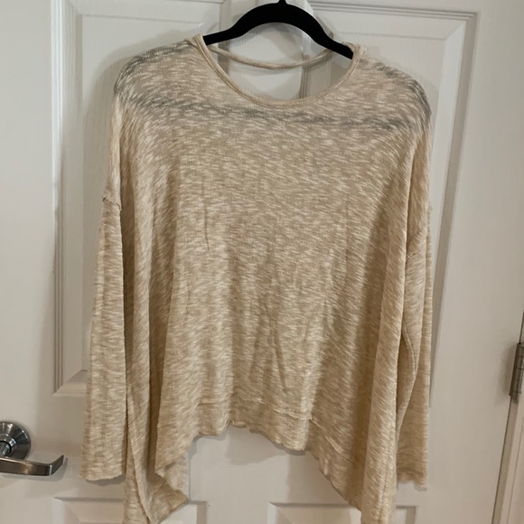 Tan flows twist back top - Picture 1 of 3